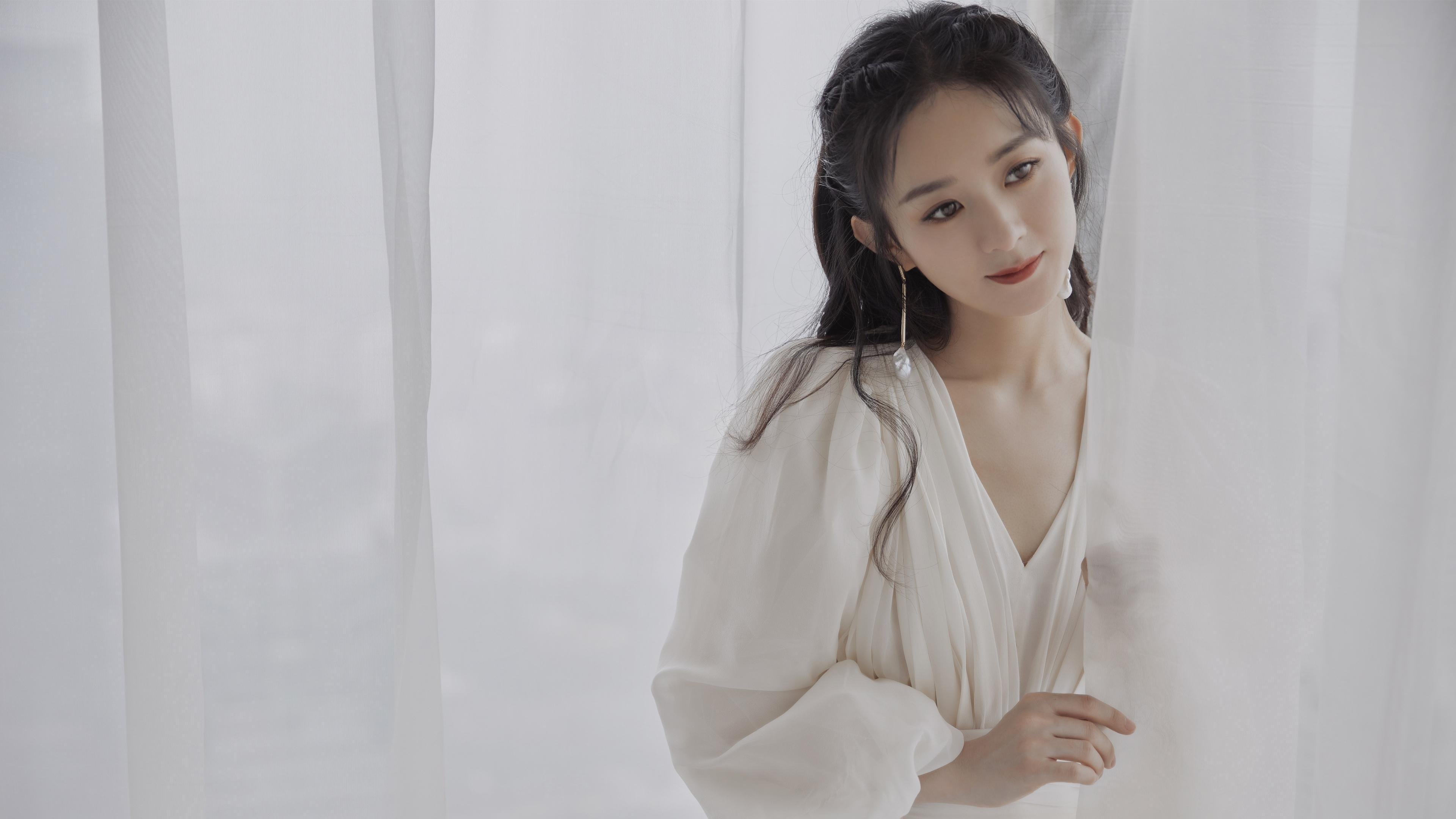 九游娱乐APP-星战未来：新一代超级巨星的崭露头角，未来星战科幻小说