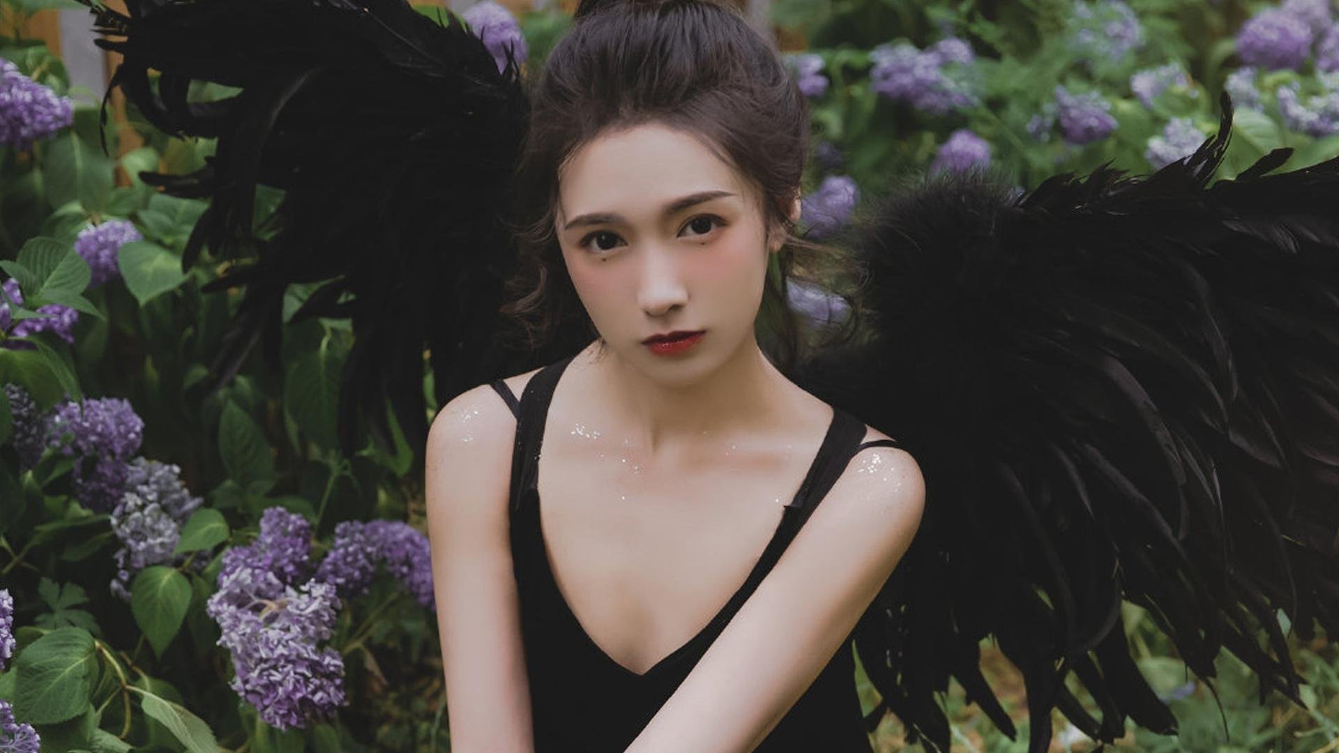 九游app下载中心-埃尔南德斯抵达都灵，都灵球员展现欢迎之心，都灵阿尔贝蒂娜美术学院怎么样