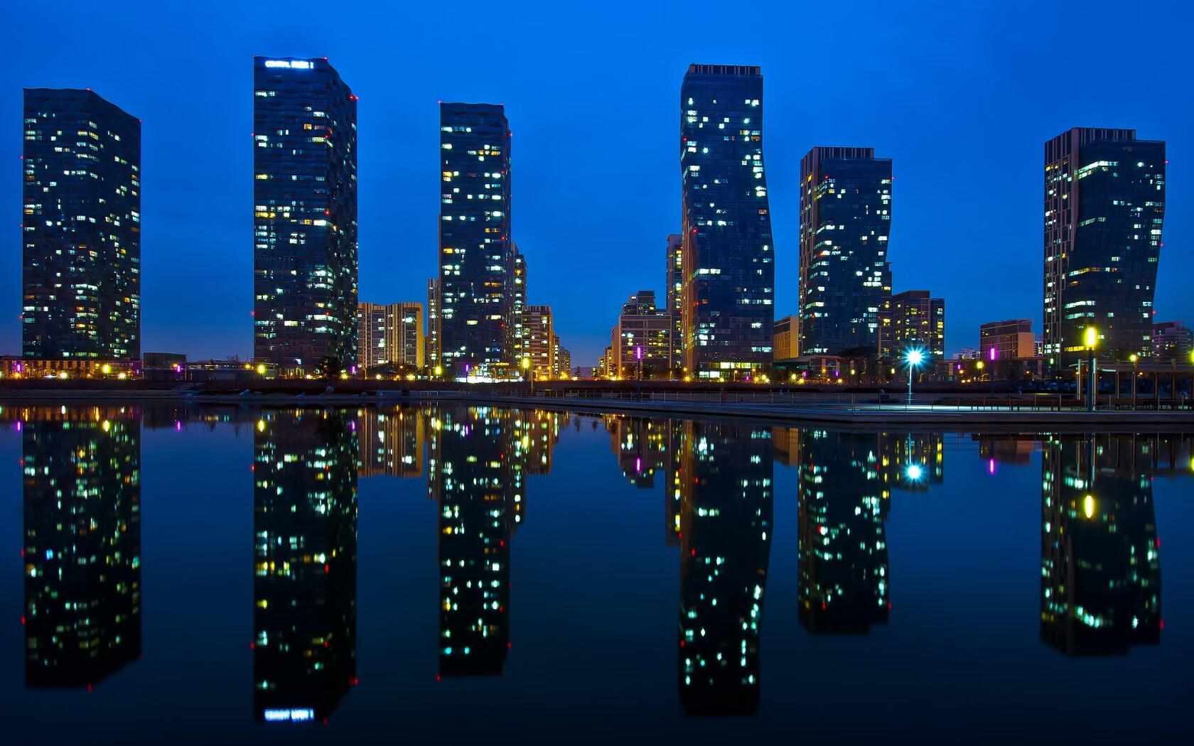 阿根廷队胜利可期，向前冲刺，阿根廷队赢了