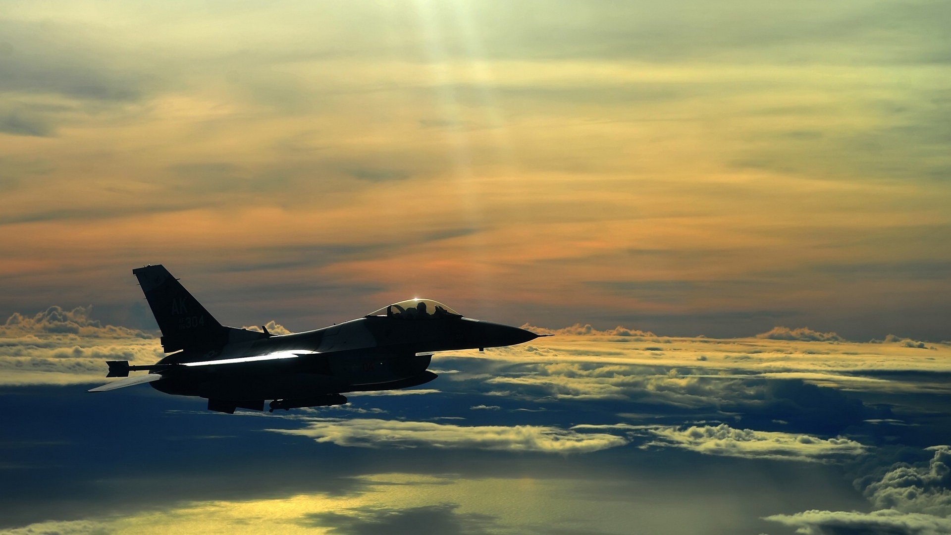 C罗带领球队晋级淘汰赛表现出色,c罗欧冠淘汰赛进球