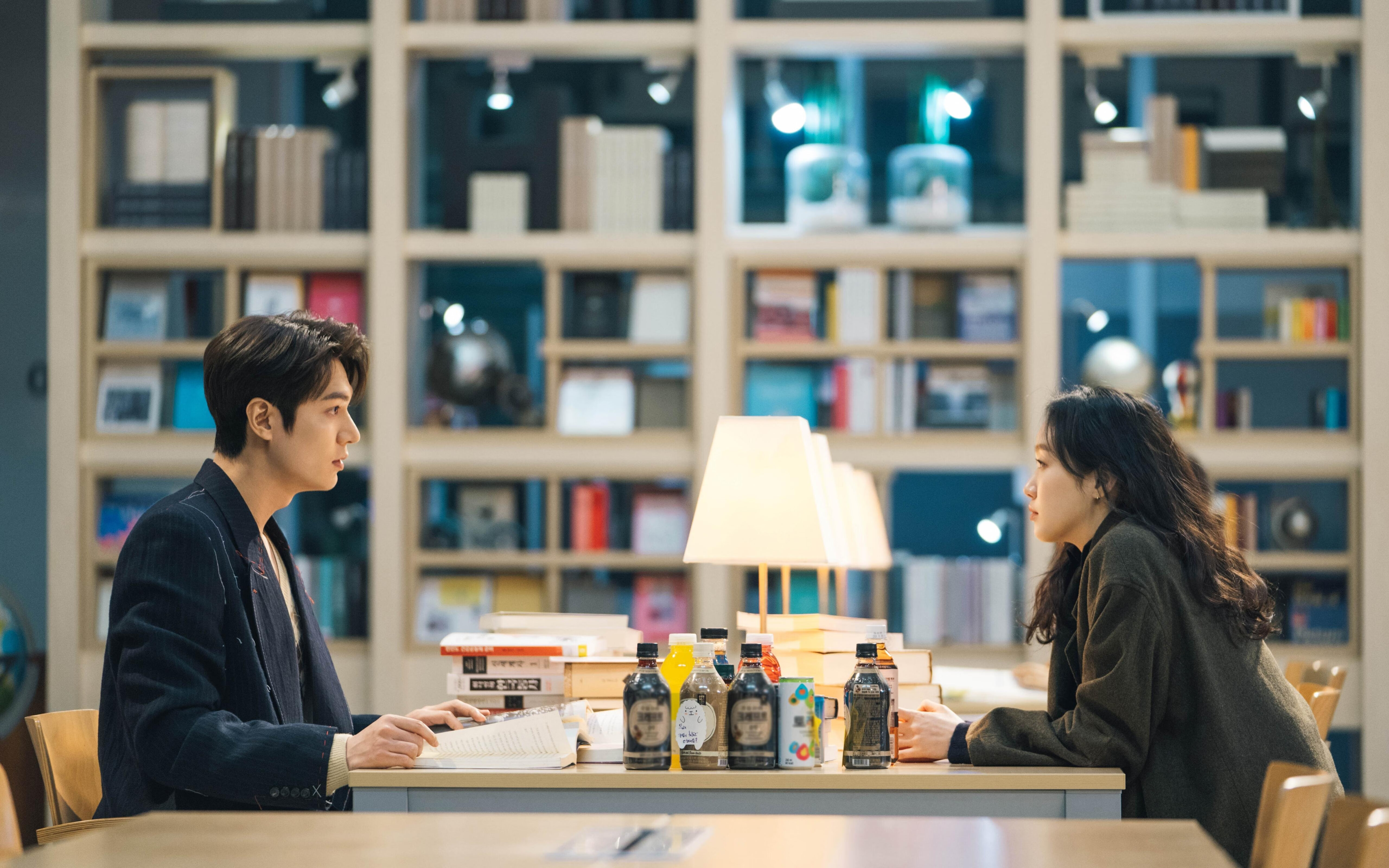 九游网页版官网入口-女子4×200米自由泳接力美国队突破自我，女子4×100米自由泳接力决赛